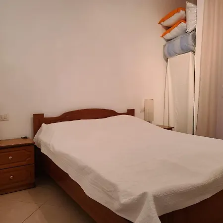 Appartement Sajmiri *
